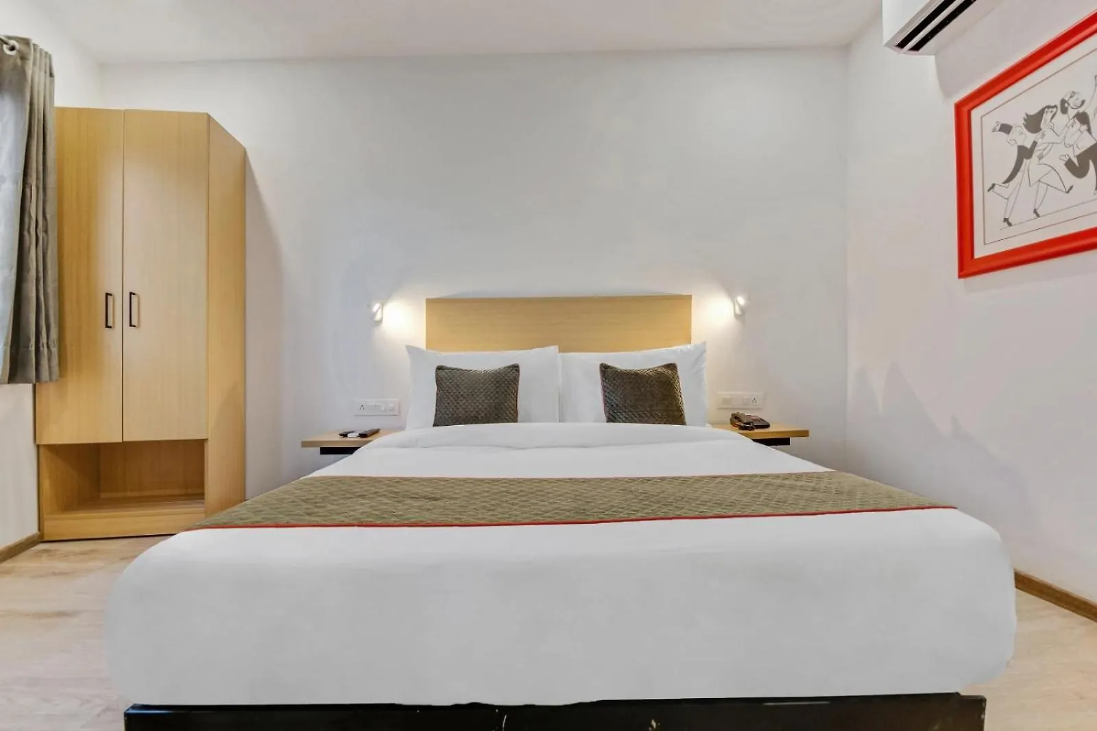 Hotel King Plaza Near Igi Airport New Delhi